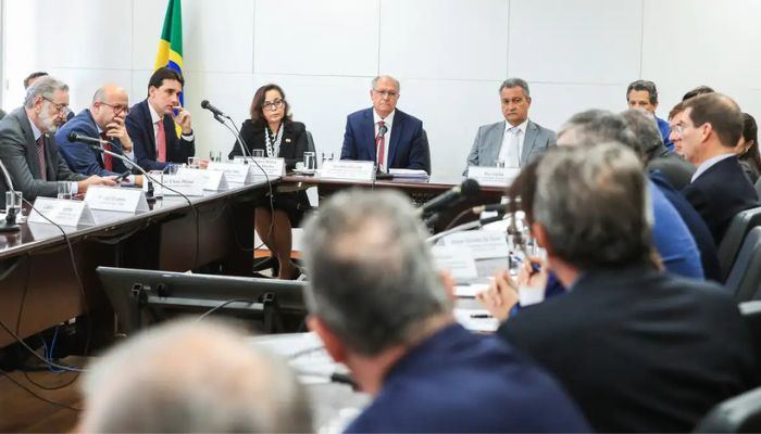 © Lula Marques/Agência Brasil Governo busca negociação com EUA e pede apoio de empresários
